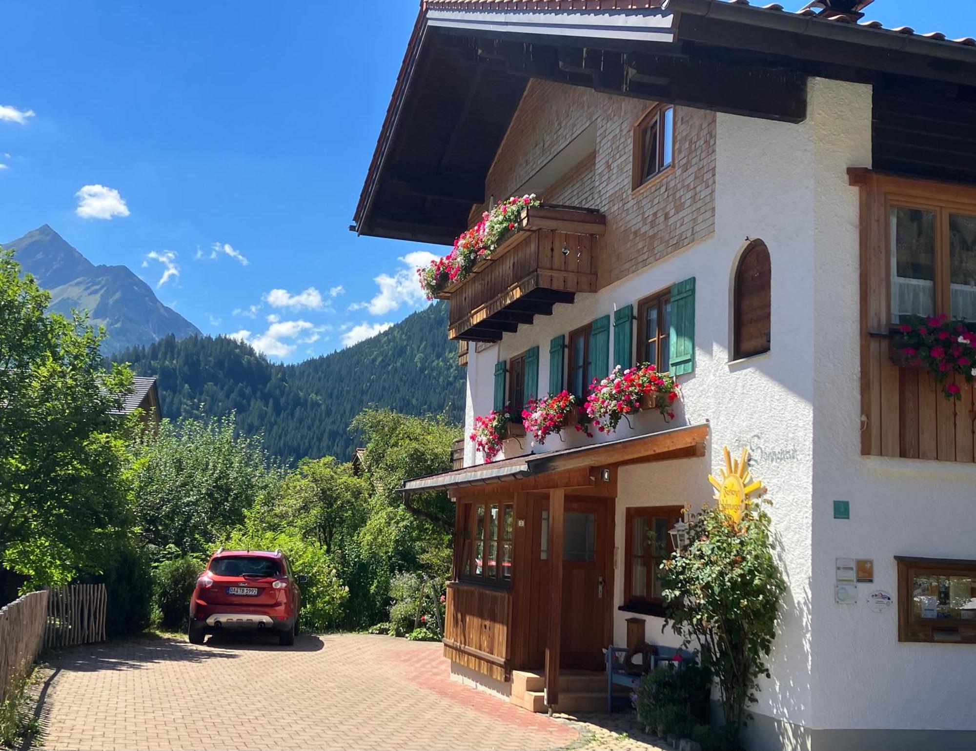 Апартаменти Haus Sonnenruh Бад-Гінделанг Екстер'єр фото